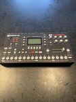 Octatrack mk I sampler och sequencer