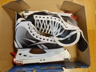 Reebok herr skridskor hockeyrör med skydd stl 45 nyskick!