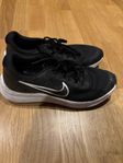 Nike idrotts skor 