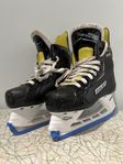 Skridskor Bauer Supreme Jr S25 strl 33,5 (21,5 cm)