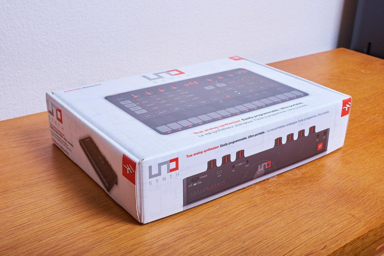 IK Multimedia Uno Synth