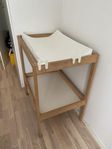 Baby changing table with mat 