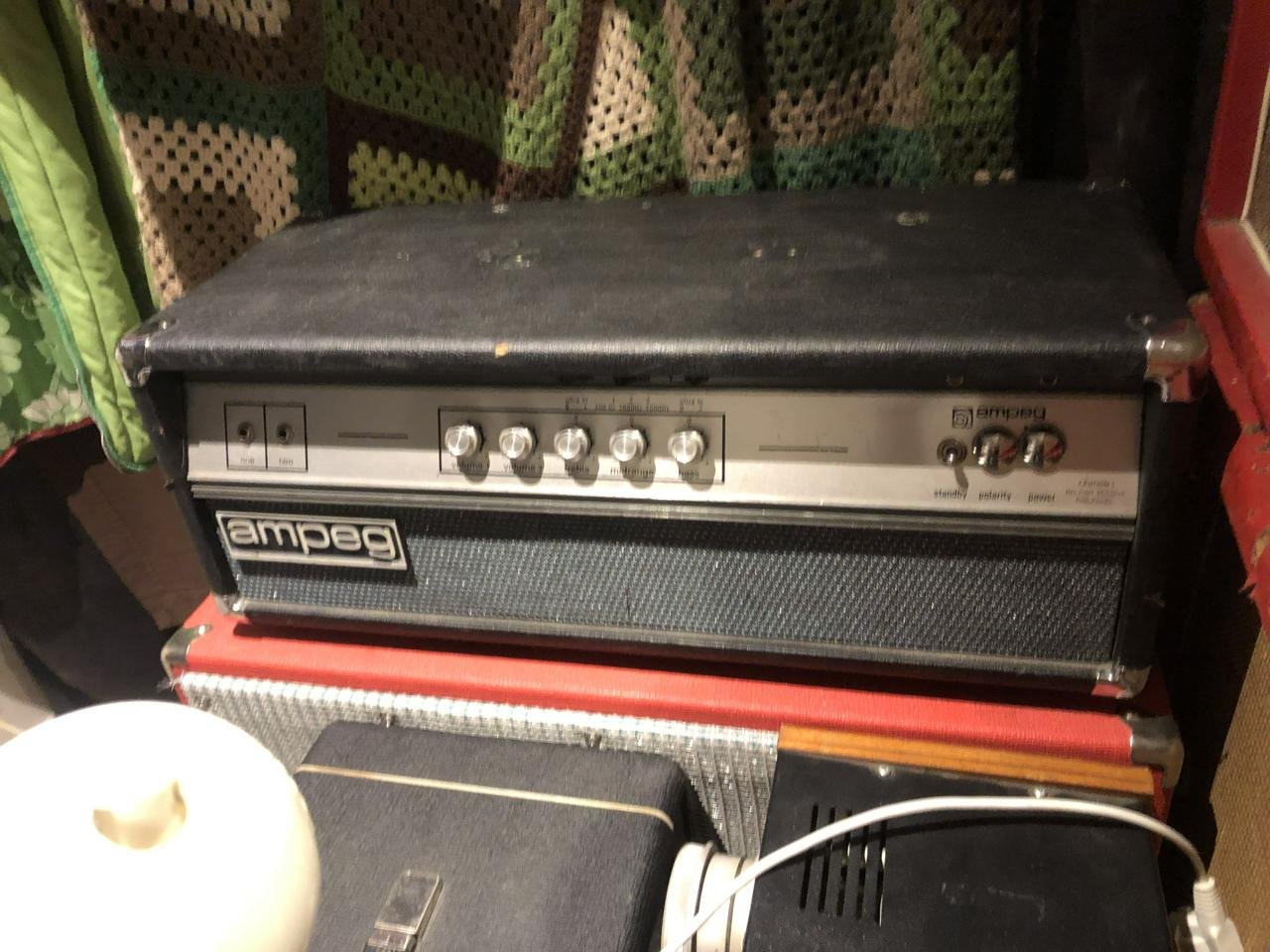 Ampeg V4B 