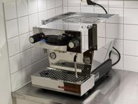 Espressomaskin La Marzocco Linea Mini