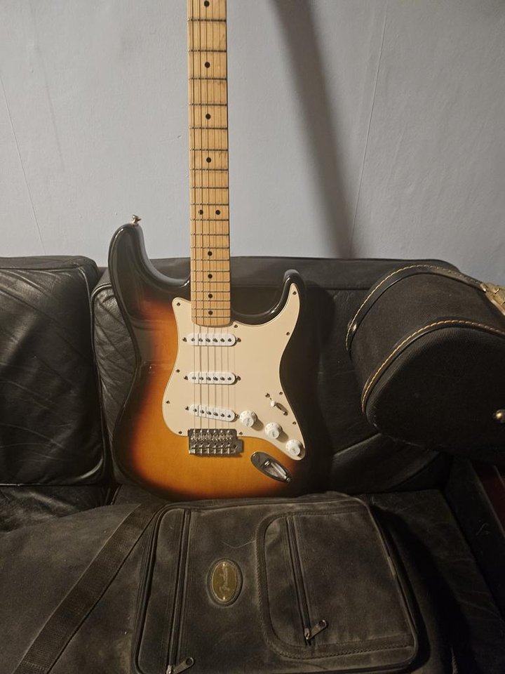 Fender Strat