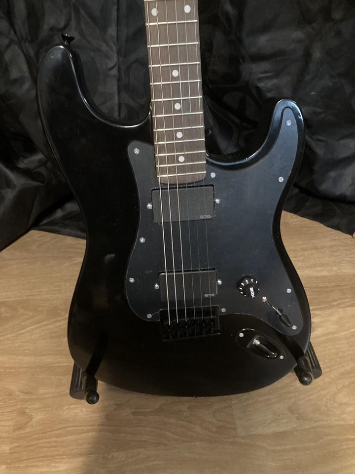 Fender Jim Root Stratocaster