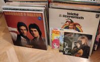 Vinylskivor Pop, rock, punk, jazz, klassiskt, country mm. 