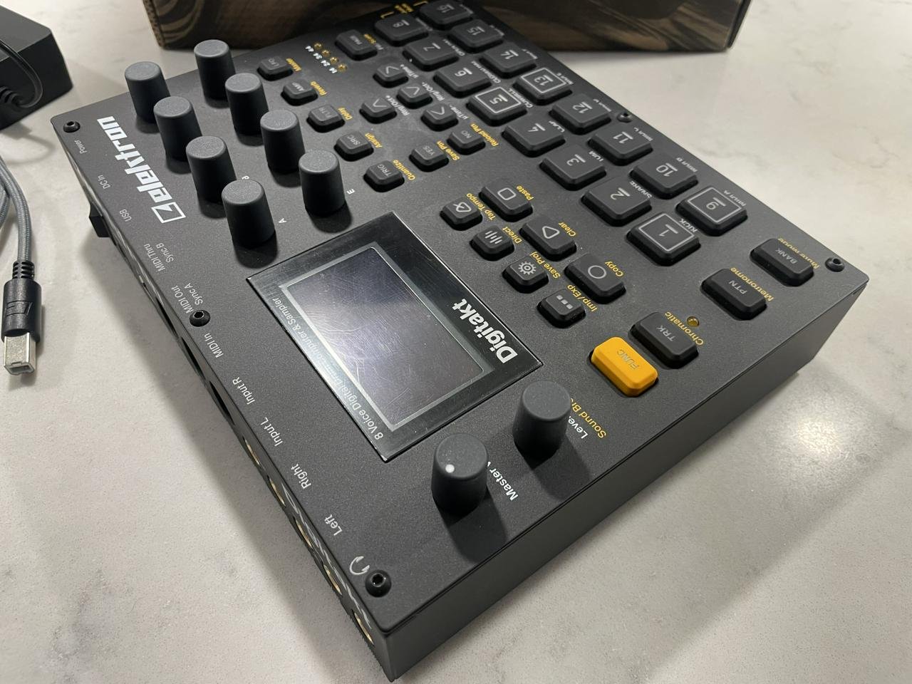 Elektron Digitakt 