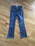 Lågmidjad bootcut jeans från Gina Tricot stl 32,xxs 