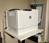 HP Color LaserJet Enterprise M653dn