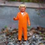 Donald Trump Actionfigur i Fängelseuniform limited 