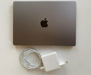 MacBook Pro 14” 2021 M1 Pro. 16 GB / 1 TB