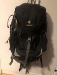 Deuter Trail Pro 32 ryggsäck i svart