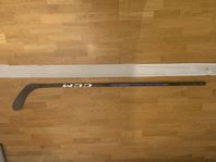 CCM Ribcor Trigger 8 PRO Hockeyklubba - SR