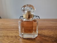 Parfym Mon Guerlain från Guerlain (30 ml)