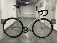 Handbyggd Pelizzoli track/fixed gear ram