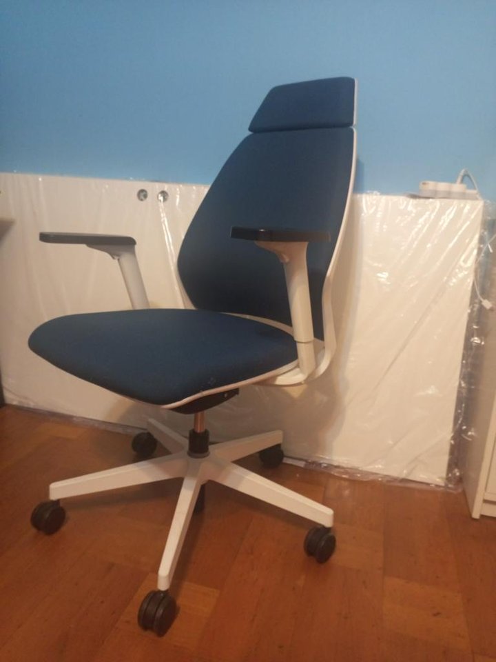 Home office chair