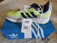 Adidas skor 43