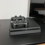 Playstation 4 (PS4) Slim + handkontroll