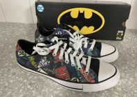 Nya! Converse original Batman 80 yrs edition strorlek 42,5