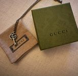 Gucci halsband helt NY