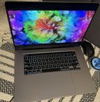 MacBook 16 2019 i7 32Gb RAM Radeon Pro 5500M 8Gb(!)