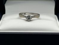 Ring 18K vitguld,  diamant 0.23 Ct