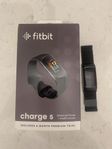 Fitbit Charge 5 