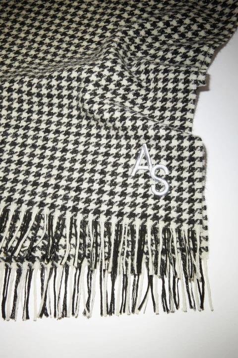 [ACNE] HOUNDSTOOTH SCARF Whit...