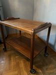 Serveringsvagn i teak / sideboard 