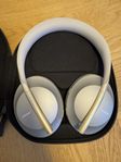 Bose Noise Cancelling Headphones 700 (silver)