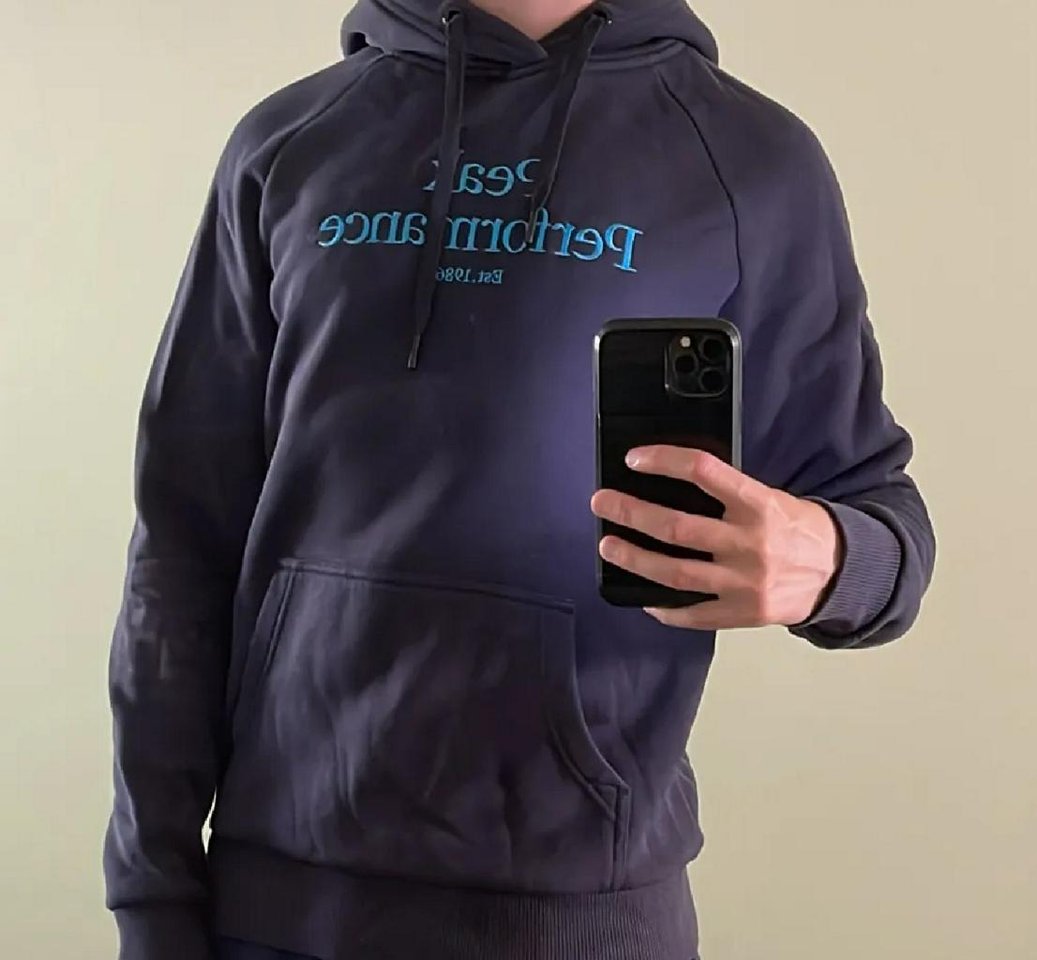 Peak performance hoodie 