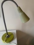 Skrivbordslampa lampa Kvart design Hagberg grön retro ikea