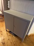 plåtskåp ikea beige