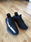 Yeezy 350 Oreo