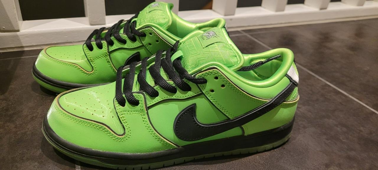 Nike SB Dunk Low The Powerpuf...