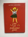 Boken LOTTA PÅ BRÅKMAKAREGATAN av Astrid Lindgren.