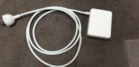 Apple 140W USB-C laddare