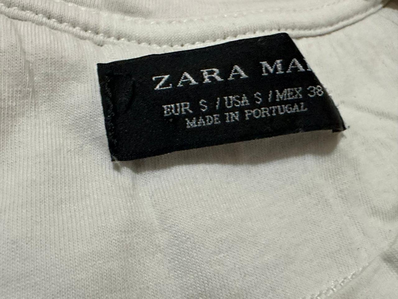 Zara beige t-shirt, storlek S