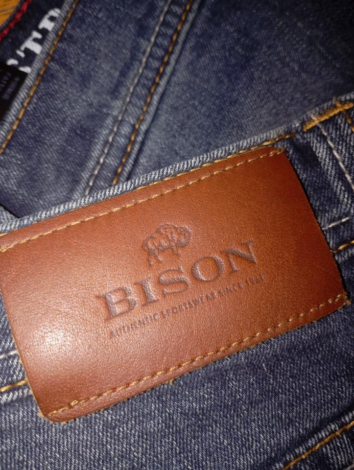 Bison Jeans