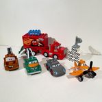 4 st Lego Duplo Piston Cup Bilar & Flygplan