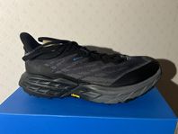 Hoka speedboat 5 GTX 41 1/3 oanvända