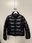 Moncler Copenhagen dunjacka stl S 