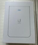 Ubiquiti Unifi U6-IW Access Point för elegant väggmontage