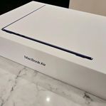 NY Macbook Air 15" (2024 Dec, M3) 512GB SSD,16GB Ram Midnatt