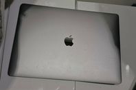 MacBook Pro 15” i7 2019