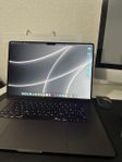 Macbook Pro 16-tum M3 Pro 35GB minne 