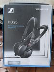 Sennheiser Hörlurar HD 25 