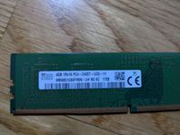 Hynix 8GB(2x4GB) DDR4 RAM (2400Mhz)