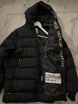 Moncler svart jacka, storlek L